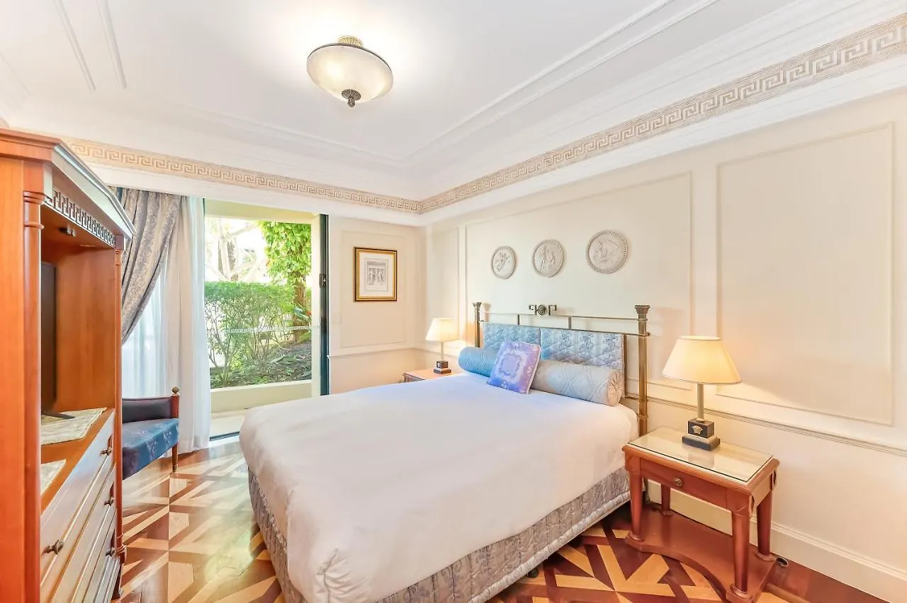 Imperial Hotel Gold Coast